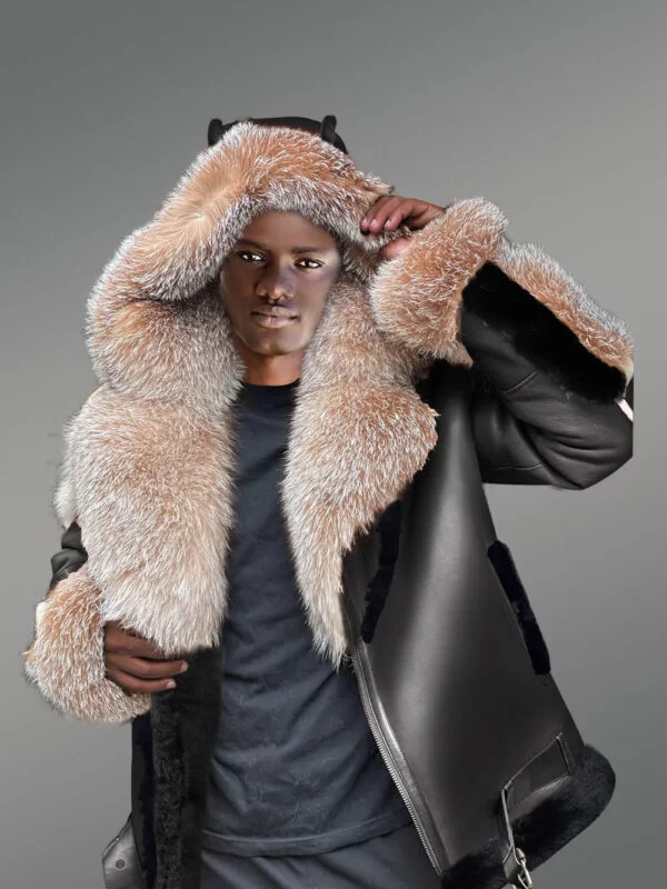 Shearling Fur Coat in Black - Image 3