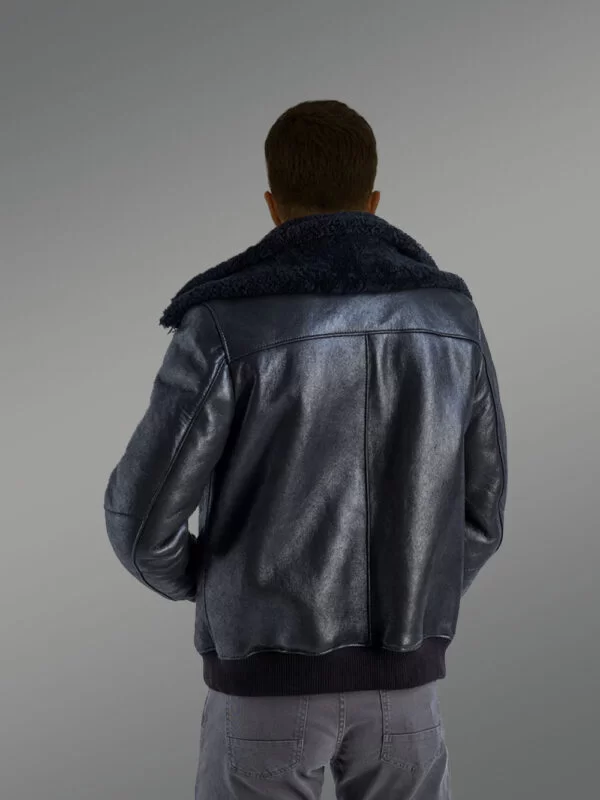Stylish Shearling Jackets for Men in Alluring Black and Bomber Style - Image 4