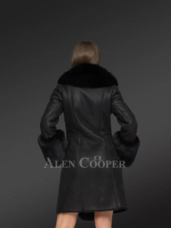 Sheepskin and Polar Fox Fur Coat - Image 5