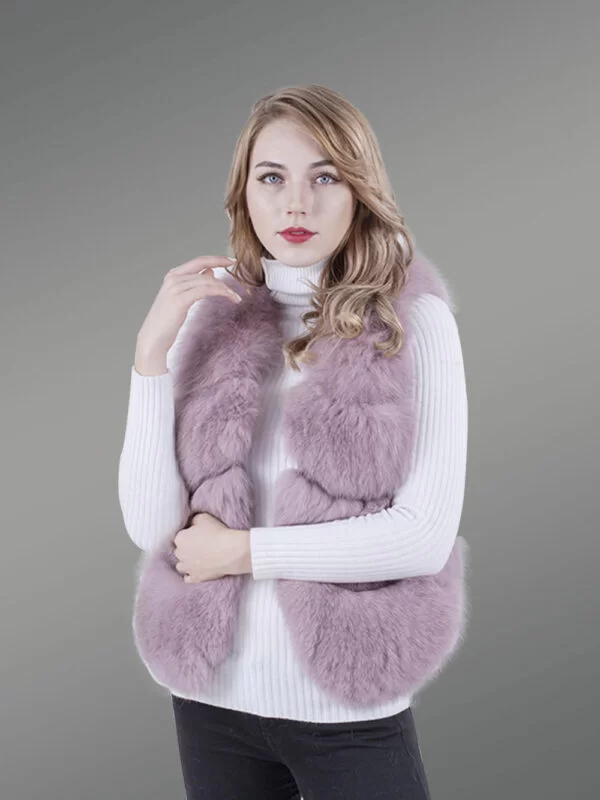 Women’s Short Paragraph Fur Vest with Supreme Warmth and Comfort - Image 4