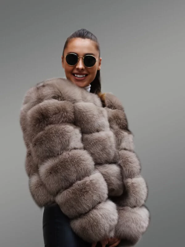 Women’s Short Paragraph Real Fox Fur Super Warm Winter Coat - Image 2