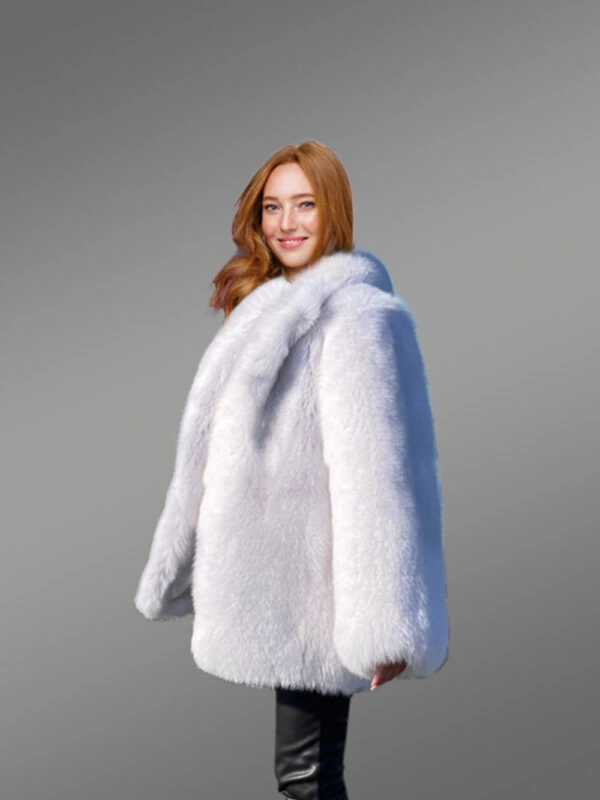 Long overcoat in Fox Fur - Image 7
