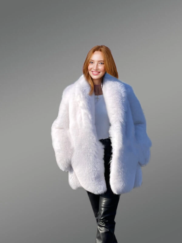Long overcoat in Fox Fur - Image 3