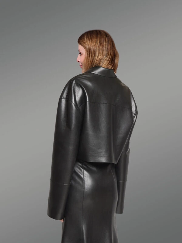 Crop Leather Jacket to Look Smart and Chic Anytime Anywhere - Image 2