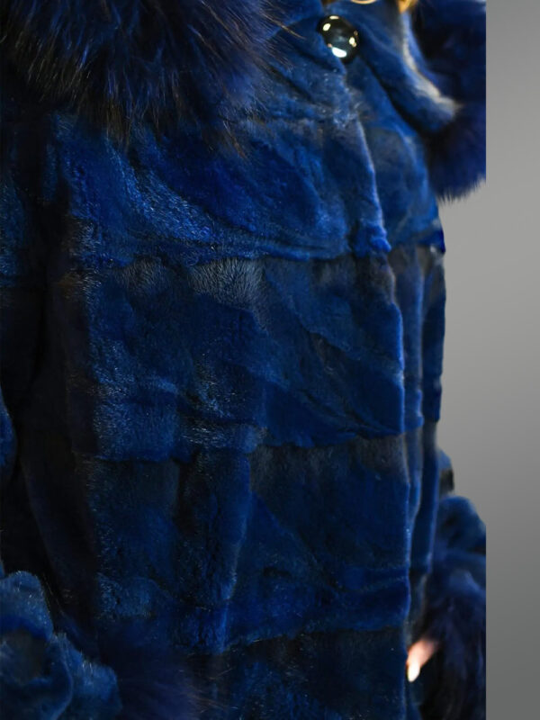 Women's Loose Fit Mink Coat with Fox Fur Trim - Image 7