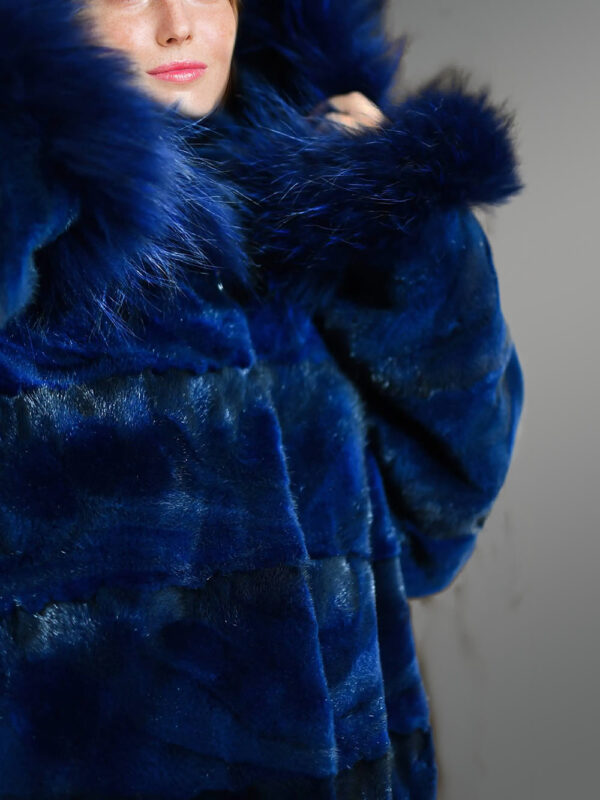 Women's Loose Fit Mink Coat with Fox Fur Trim - Image 5