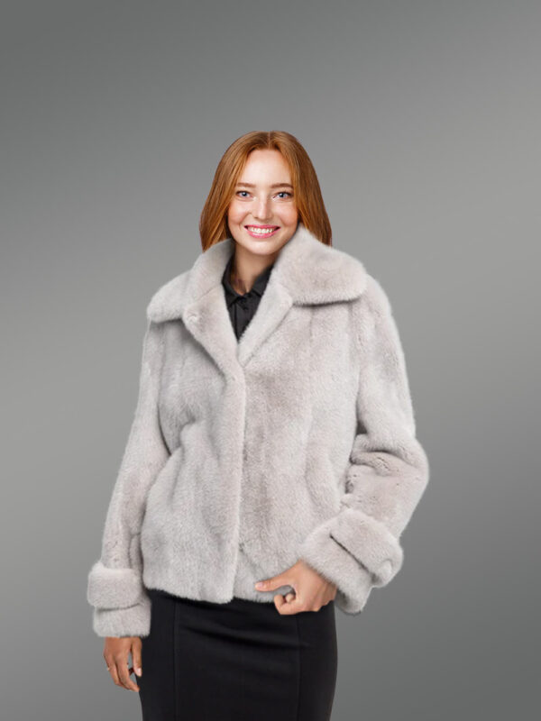 Womens Dressy Mink Coat – Trendy Looks with Outstanding Comfort